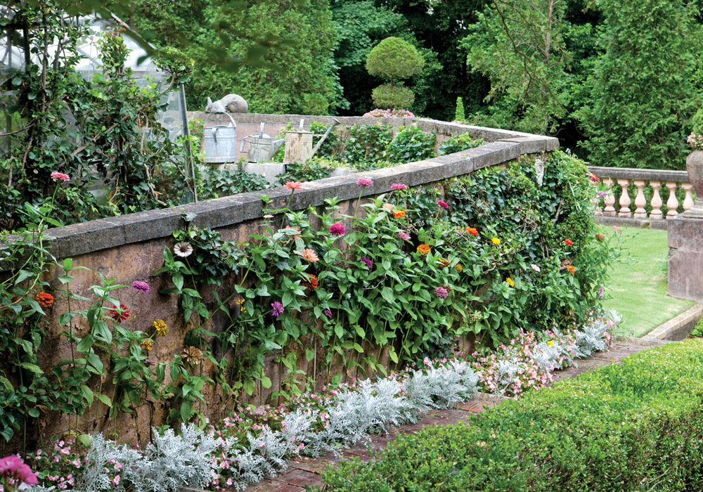 Sotto Voce: A Hushed Garden Palette