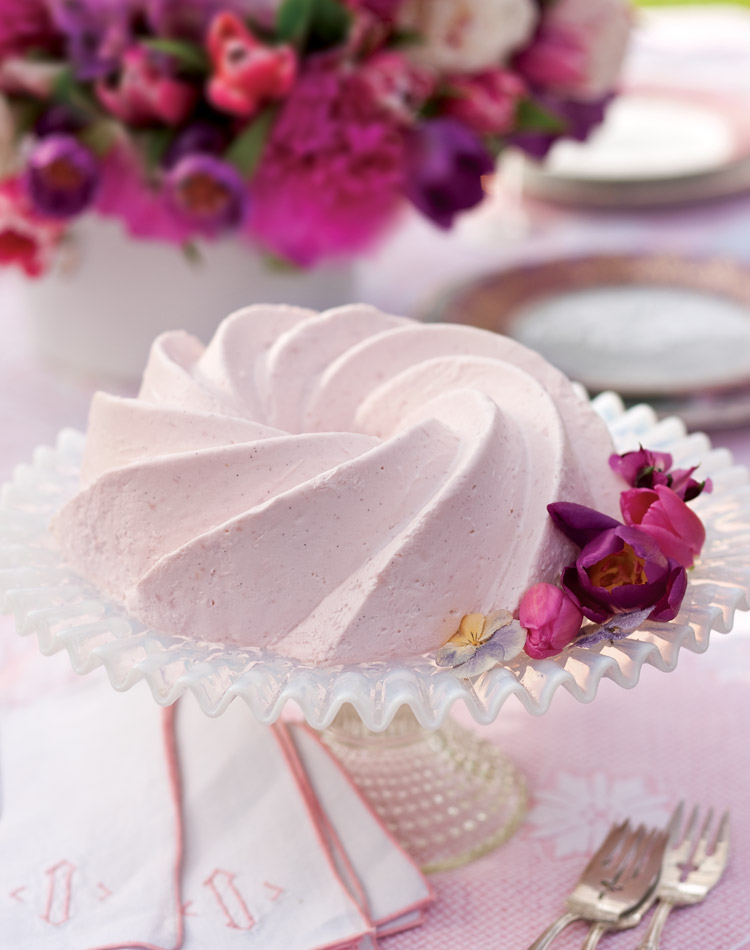  Elegant English Berry Puddings