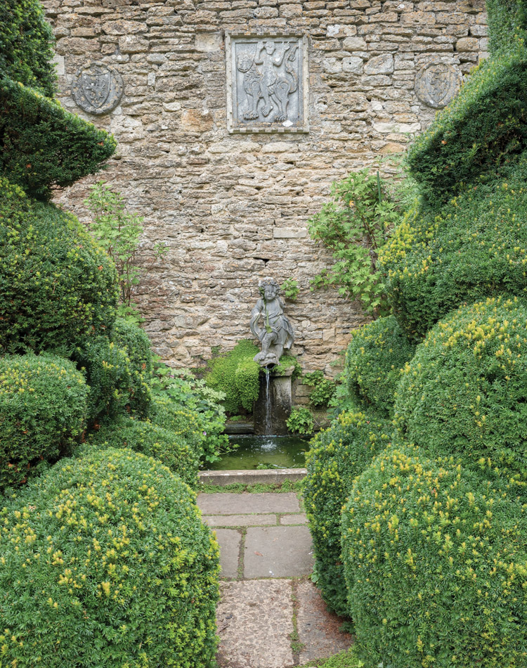 Enclaves of English and Italian Beauty