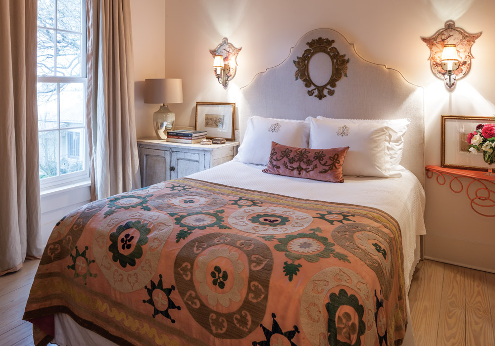 At Home with Antique Textiles: B. Viz Design