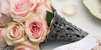 Interior designer and author Kathryn Greeley is a hostess extraordinaire, as well as a longtime friend of Victoria and our sister magazine Southern Lady. With Mother’s Day on the horizon, Kathyrn shares her expert tips for planning a sophisticated fête for the occasion’s guest of honor.