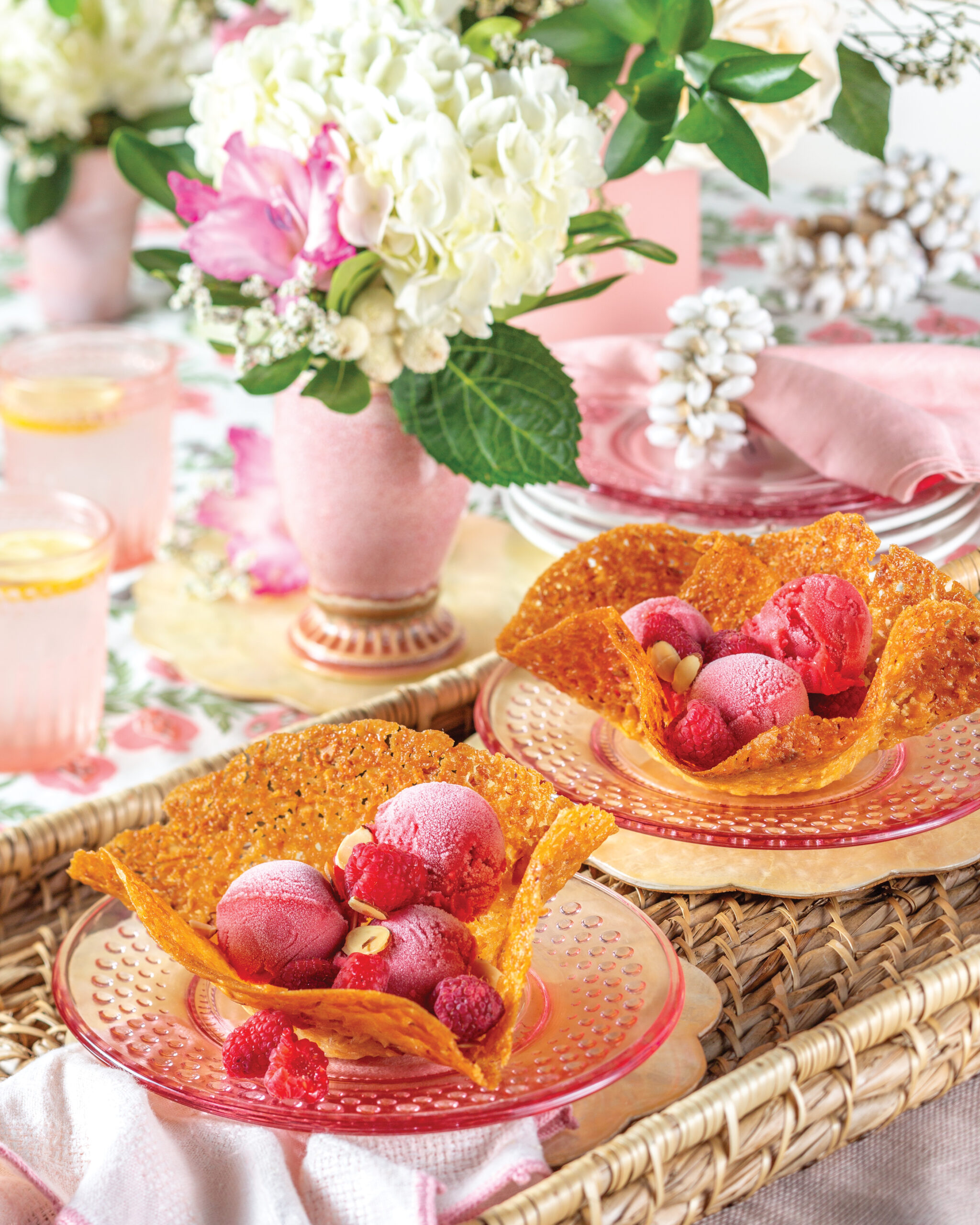 Raspberry sorbet with Florentine baskets