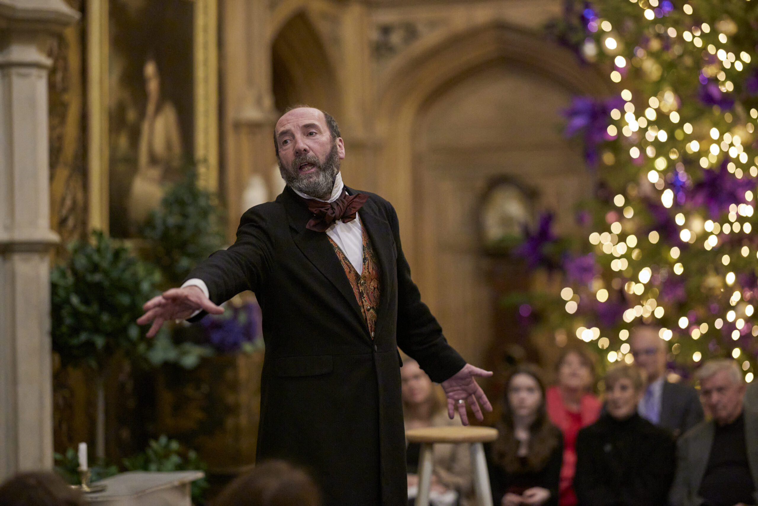 Man performing in A Christmas Carol