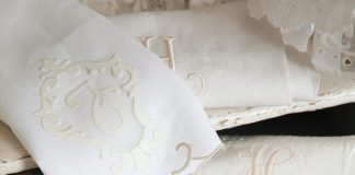Classic monograms on the most beautiful linens.