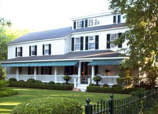 The Charlotte Inn, a historic property, serenely awaits visitors with its updated brilliant white paint and carefully tended lawns.