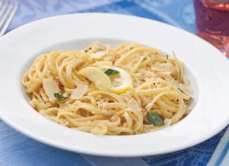 Prepared with lemon-infused olive oil, lemon zest, & lemon juice, Lemon-Basil Linguine is enhanced with basil, pine nuts, bread crumbs, & Parmesan cheese.