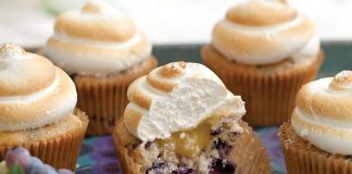 Blueberry Cupcakes with Lemon Curd Filling
