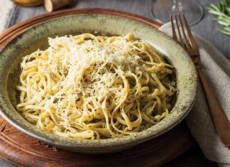 Linguine with Olive Tapenade