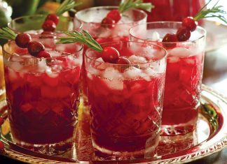 Christmas Cosmopolitan