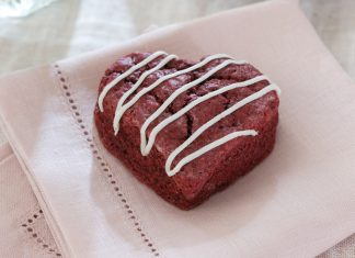 Red Velvet Scones with Cream Cheese Glaze