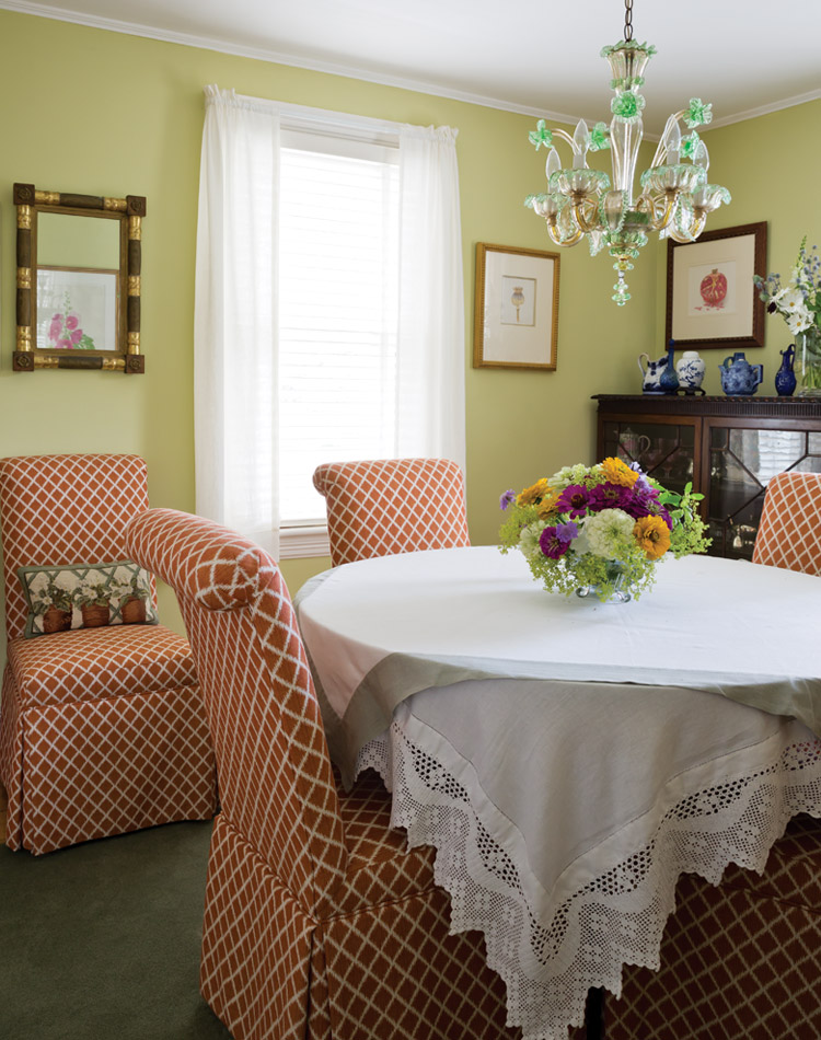 To Capture the Radiant Bloom