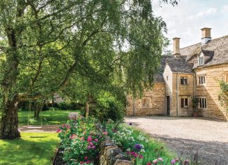 An English Cottage Preview