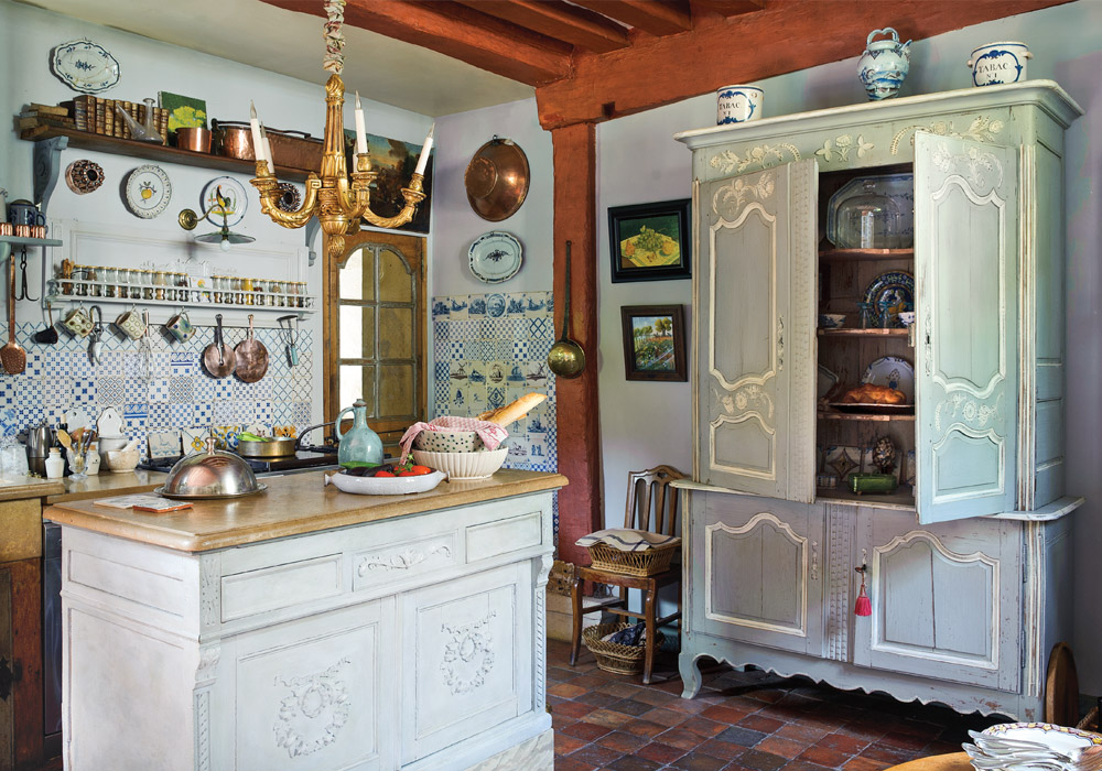 French Cottage</em> Preview