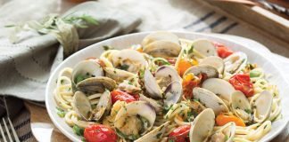 Garlic and Tomato Clams with Linguine - Victoria