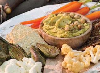 Roasted Cauliflower and Artichoke Hummus