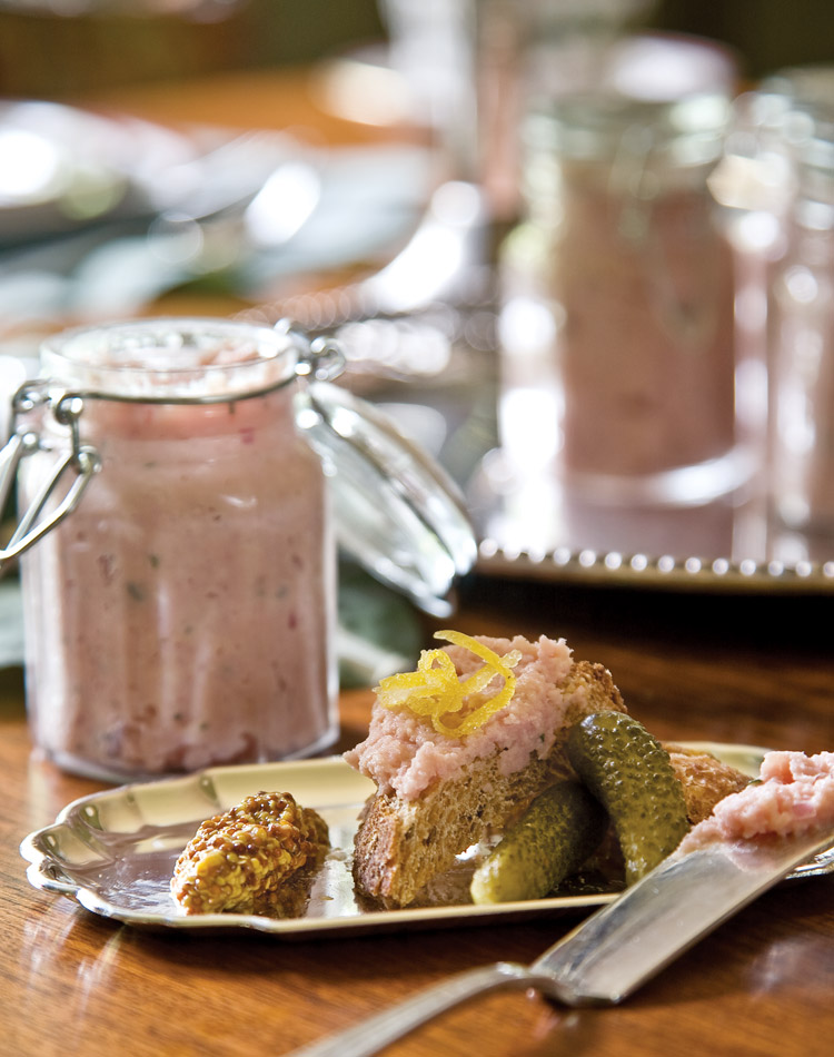 Afternoon Tea in Praise of Jane Austen