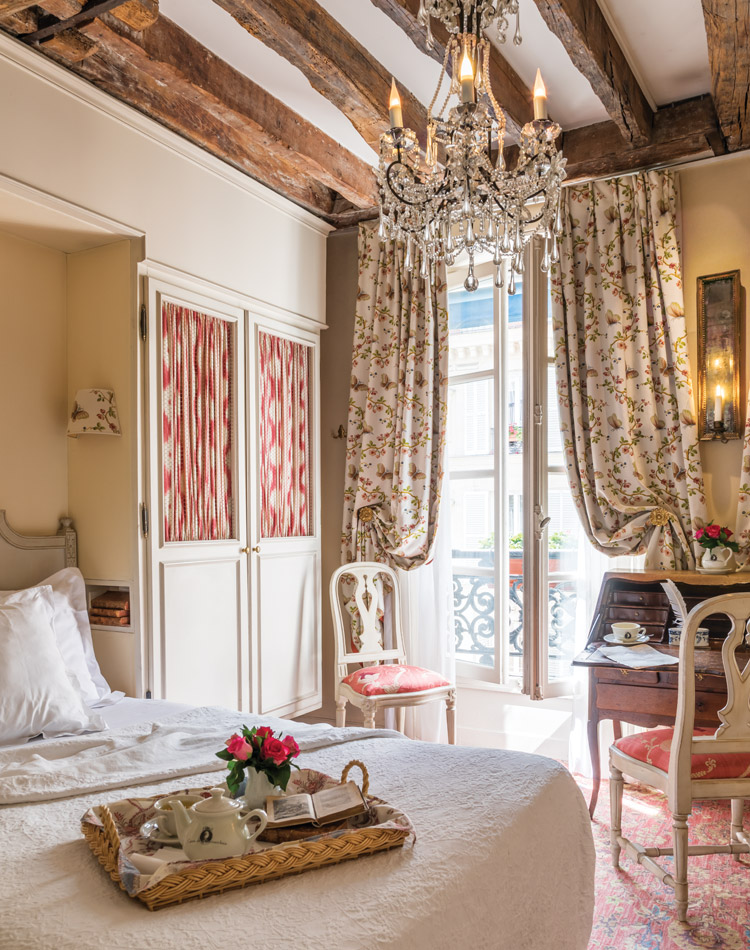 Tales of Old in the Marais