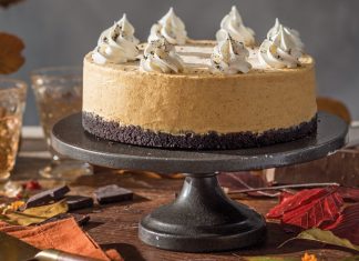 Creamy Pumpkin Icebox Cake
