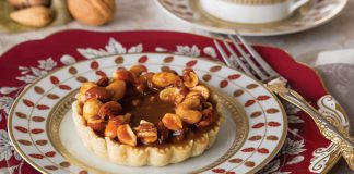 Pumpkin Tarts with Salted Caramel Nuts