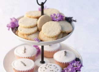 Lavender Crème Fraîche Cupcakes