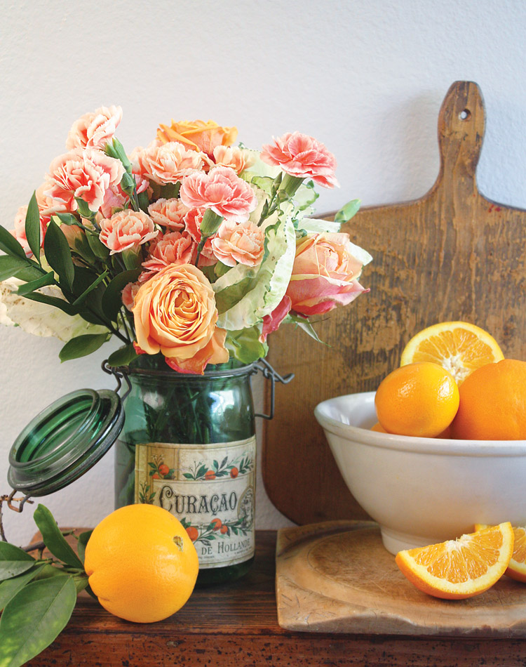 Five Hostess Secrets for Creating a Summer Tablescape