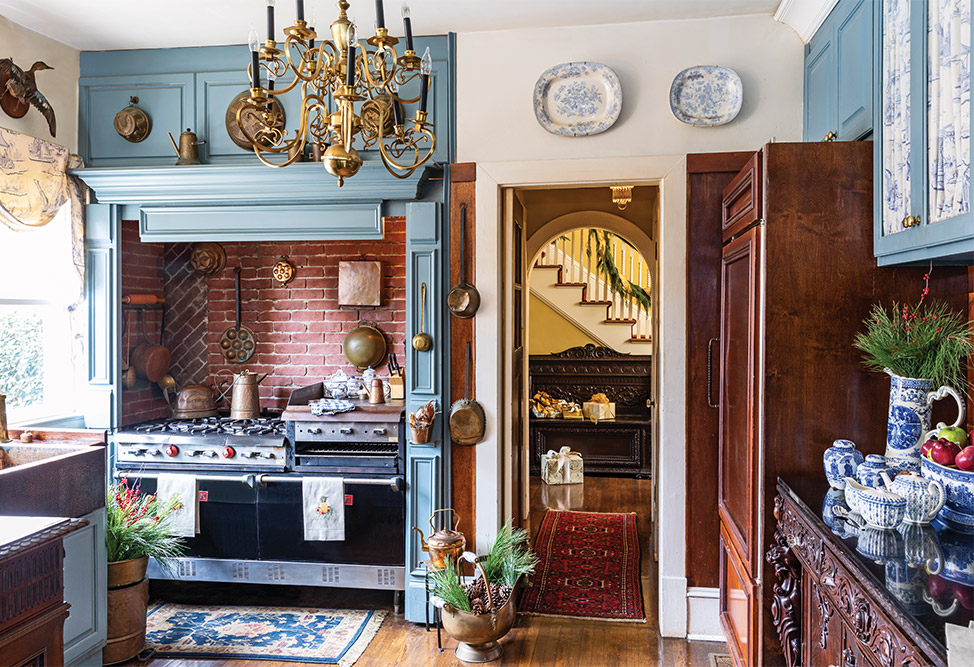 A Toast to Christmas Past