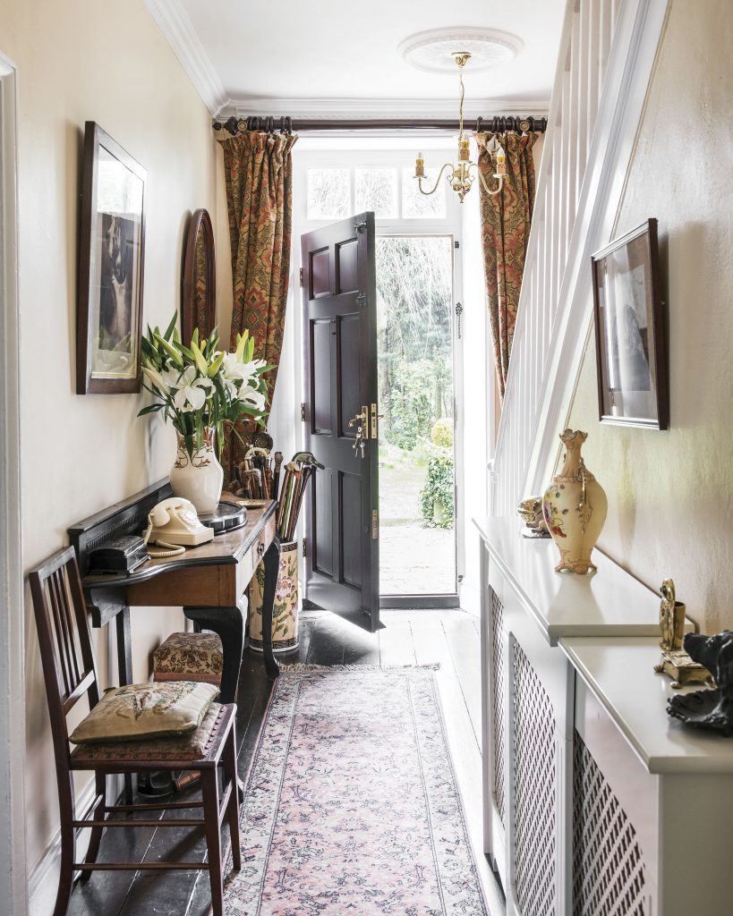 Preview the English Cottage 2022 Issue