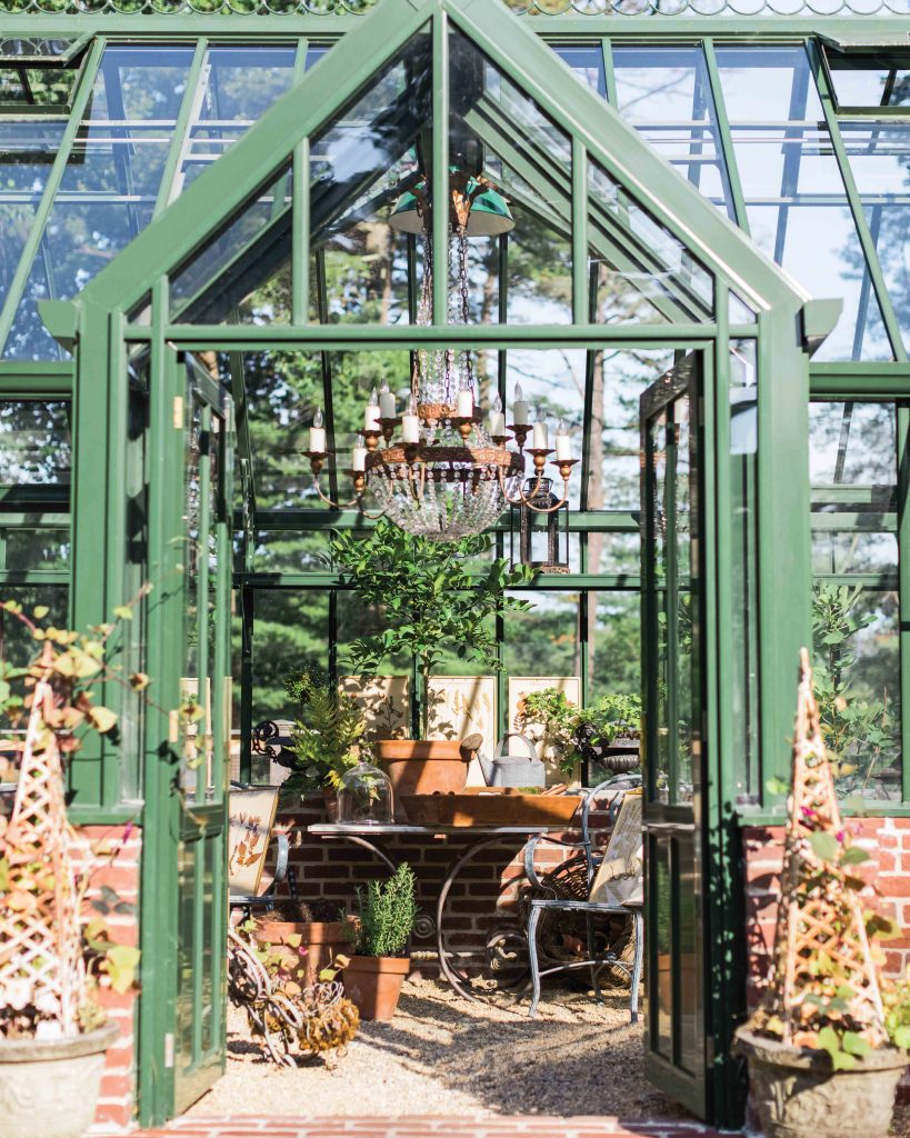 Flowers & Gardens 2022 Issue Preview