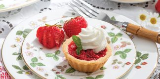 Mini Strawberry Pies Recipe