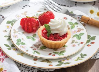 Mini Strawberry Pies Recipe