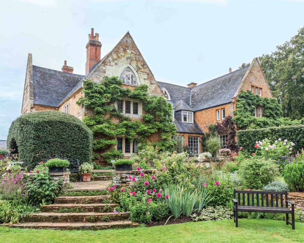 Coton Manor Garden