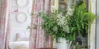 The Beauty of the Home: Cabbage & Roses