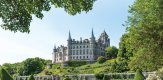 Dunrobin: The Castle in the Clouds