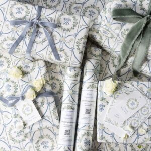 Victoria Timeless Gift Wrap bundle