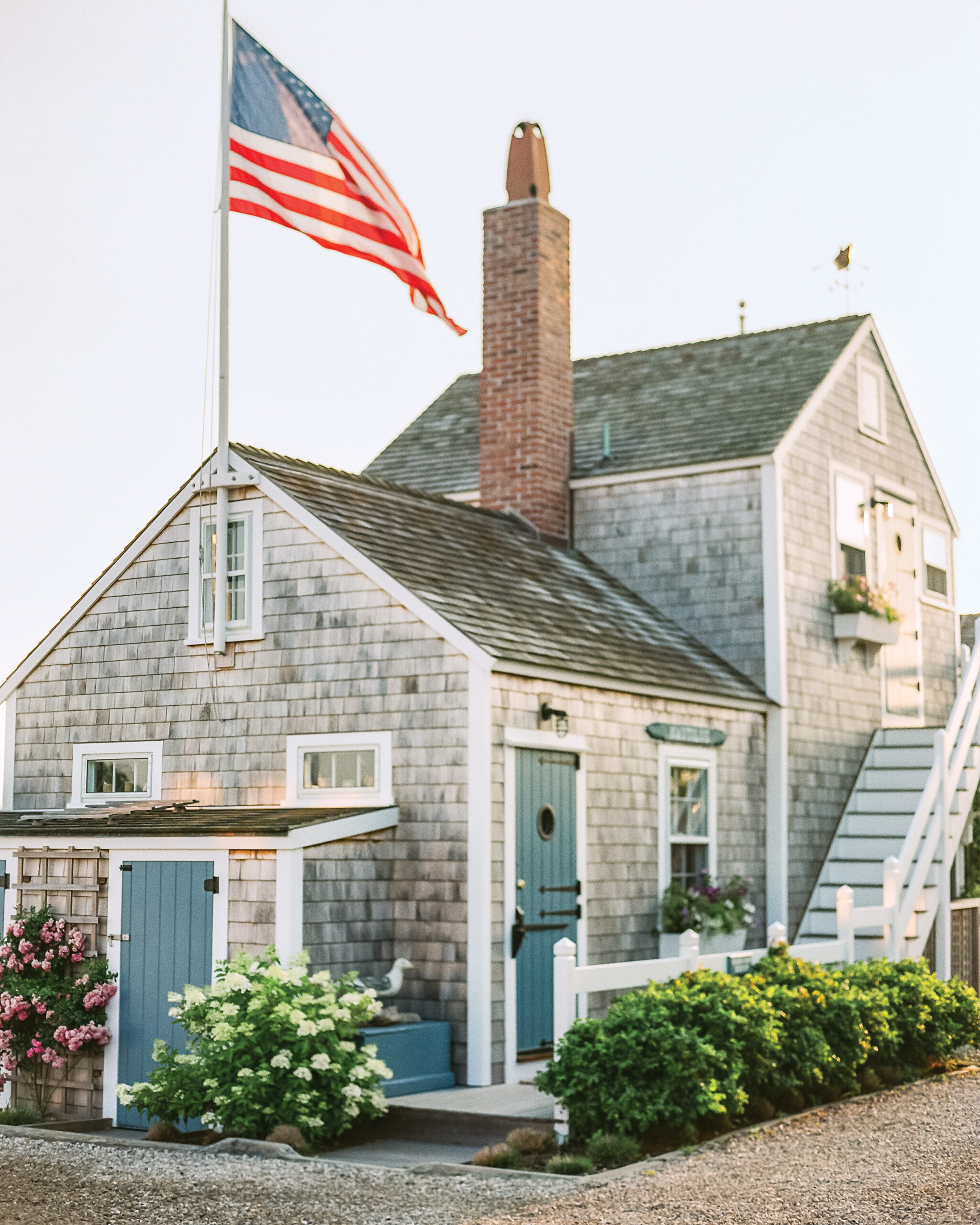 Grey cottage in Nantucket