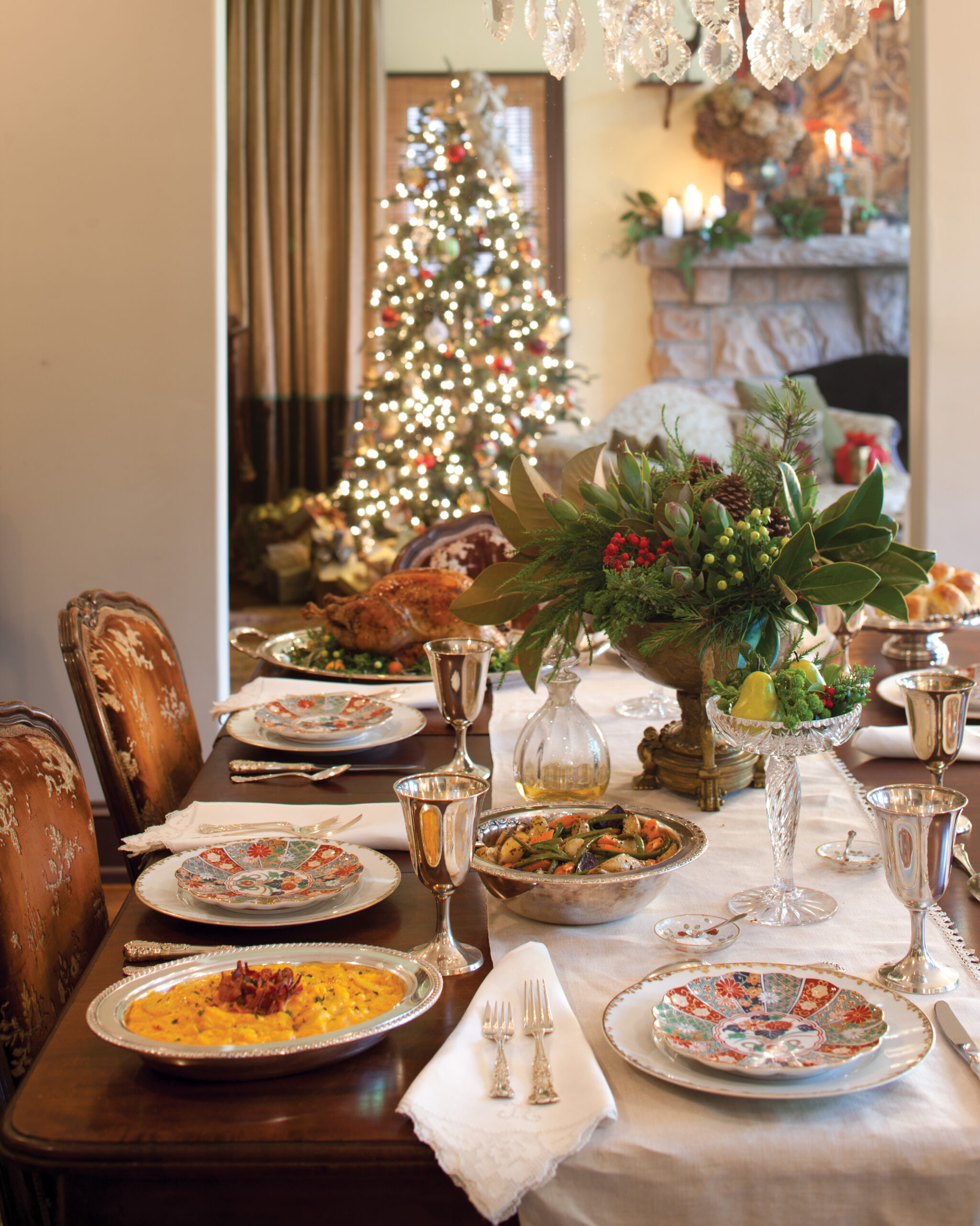 Table set for Christmas dinner