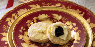 Vanilla scone with clotted cream and jam